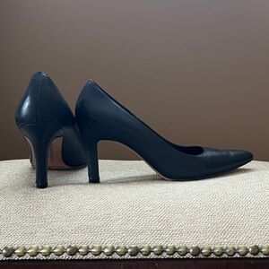 Brooks Brothers Navy Leather Heels